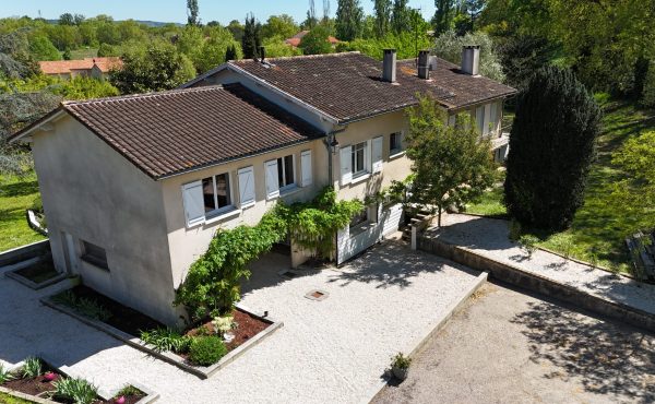 Grande propriété avec piscine